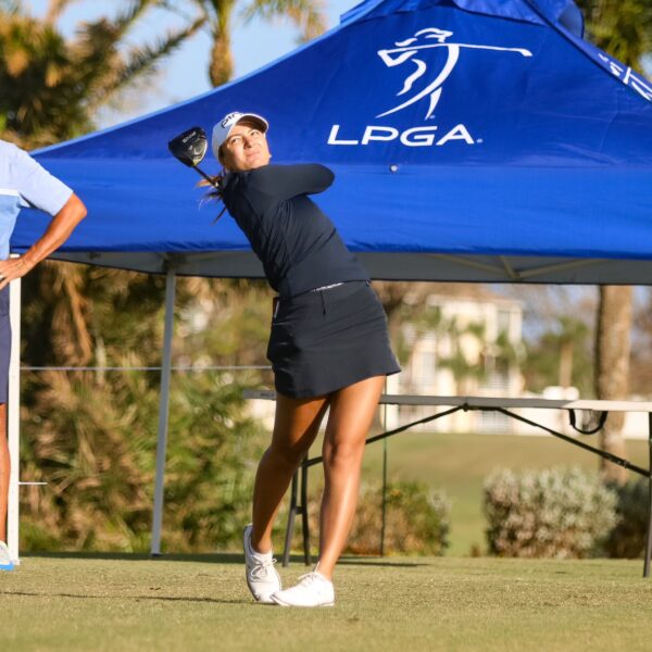 Carla Tejedo irrumpe en la historia del golf valenciano con un debut deslumbrante en la LPGA