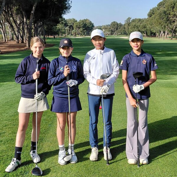 El futuro del golf valenciano brilla en el PVACE BAI 8 con 92 jóvenes talentos