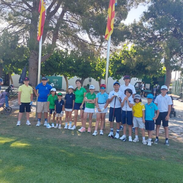 Gran jornada de golf base en Costa Azahar