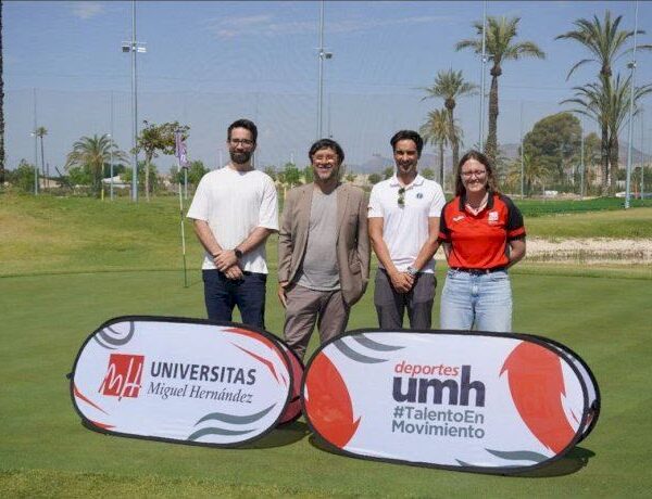 La UMH, la FGCV y la Escuela de Elche impulsan la práctica del golf en el ámbito universitario