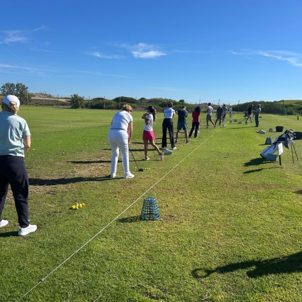 Pistoletazo de salida a los cursos Iníciate al Golf